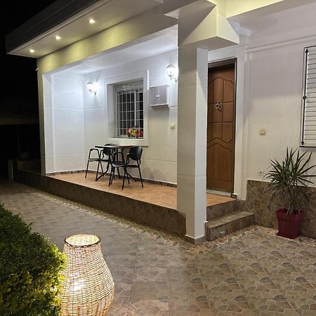 Lida'S House Hotel Lukovë Екстериор снимка