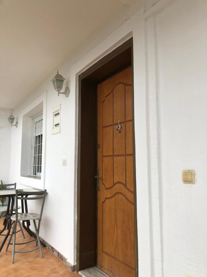 Lida'S House Hotel Lukovë Екстериор снимка